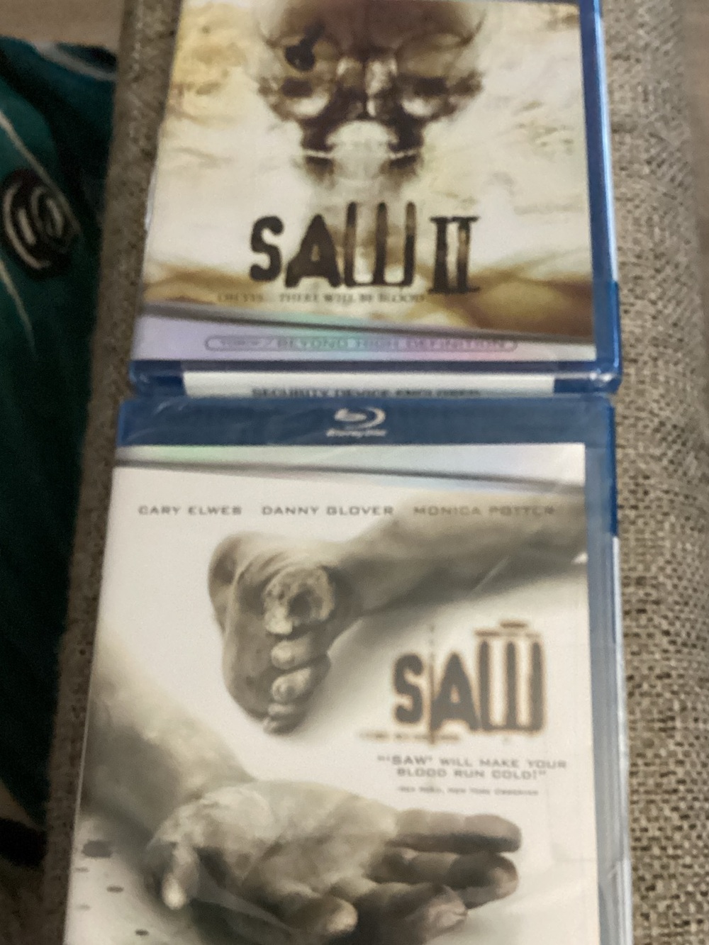SAW II + SAW Blu-ray Set — both